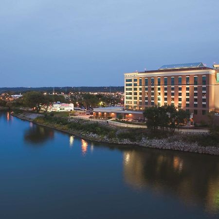 Embassy Suites East Peoria Hotel And Riverfront Conference Center Exteriér fotografie