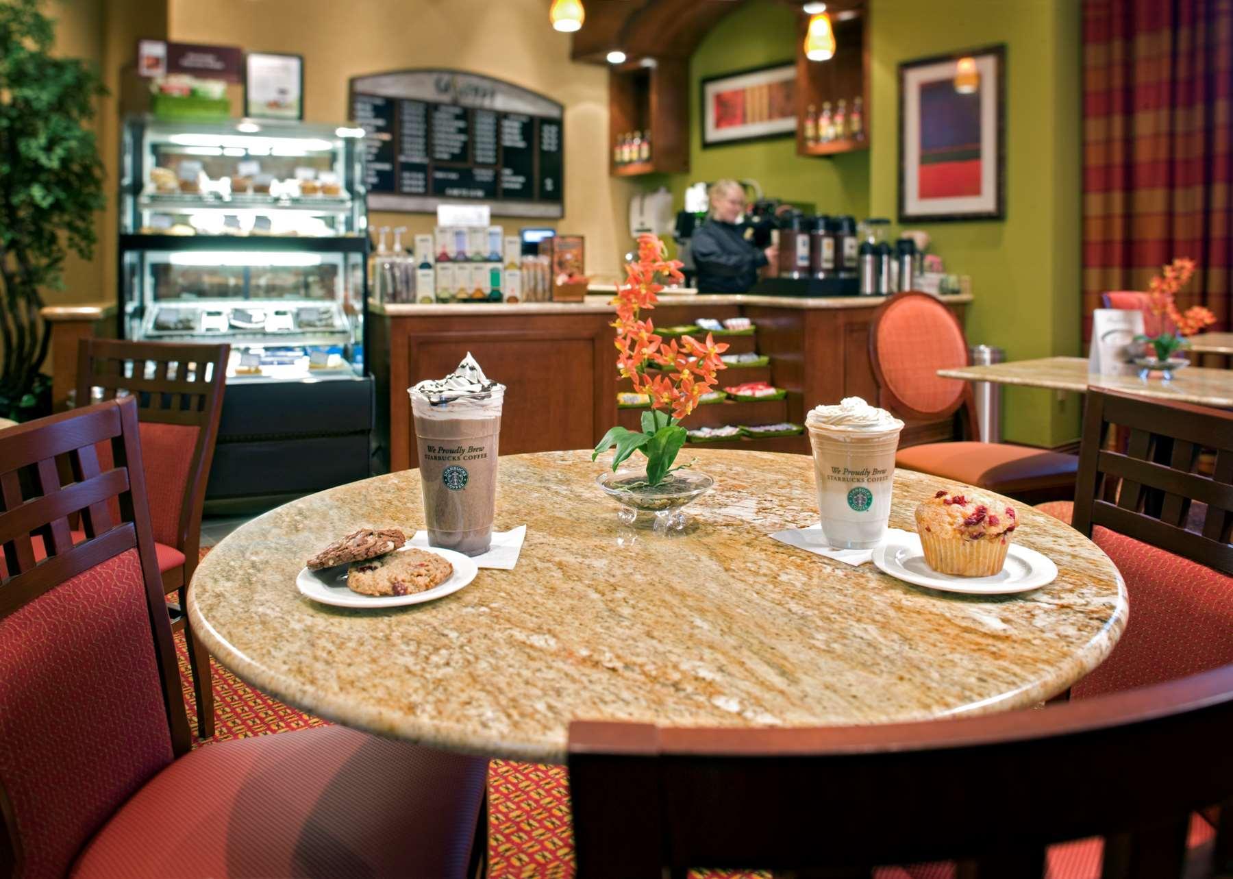 Embassy Suites East Peoria Hotel And Riverfront Conference Center Exteriér fotografie