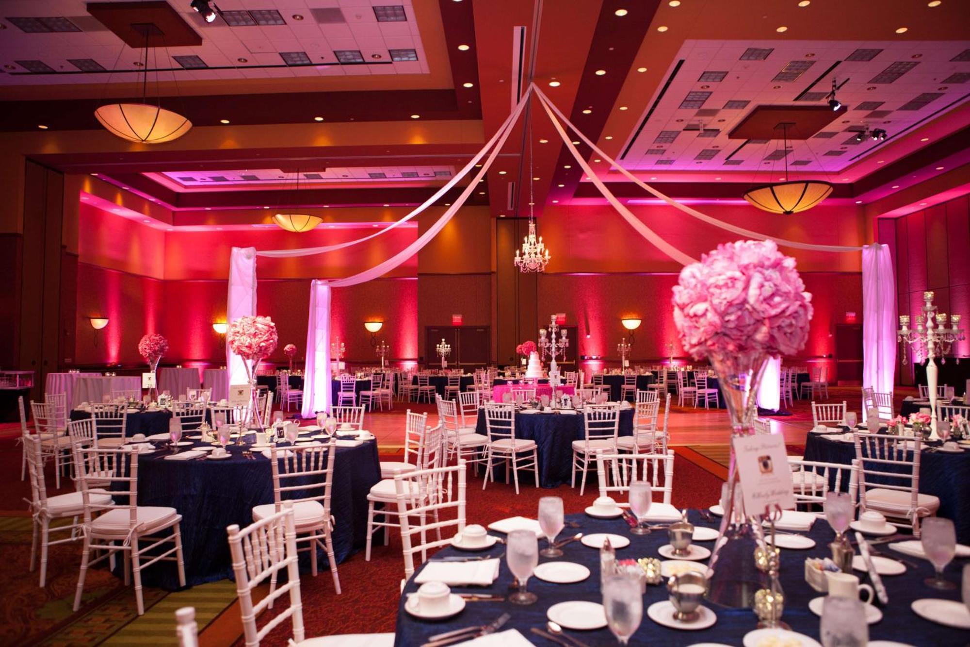Embassy Suites East Peoria Hotel And Riverfront Conference Center Exteriér fotografie