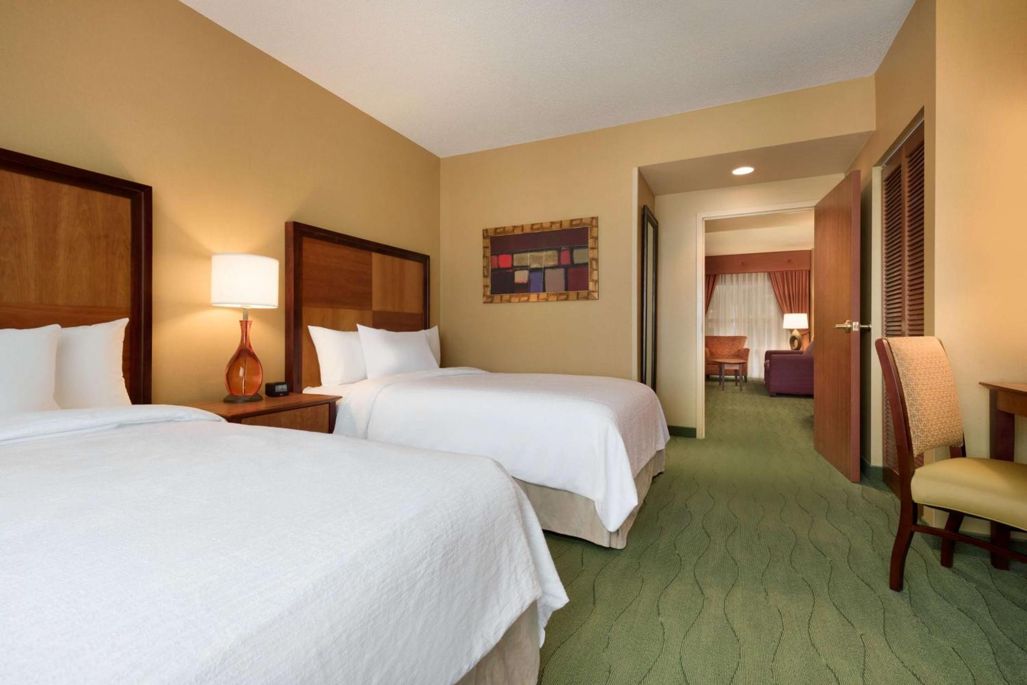 Embassy Suites East Peoria Hotel And Riverfront Conference Center Exteriér fotografie