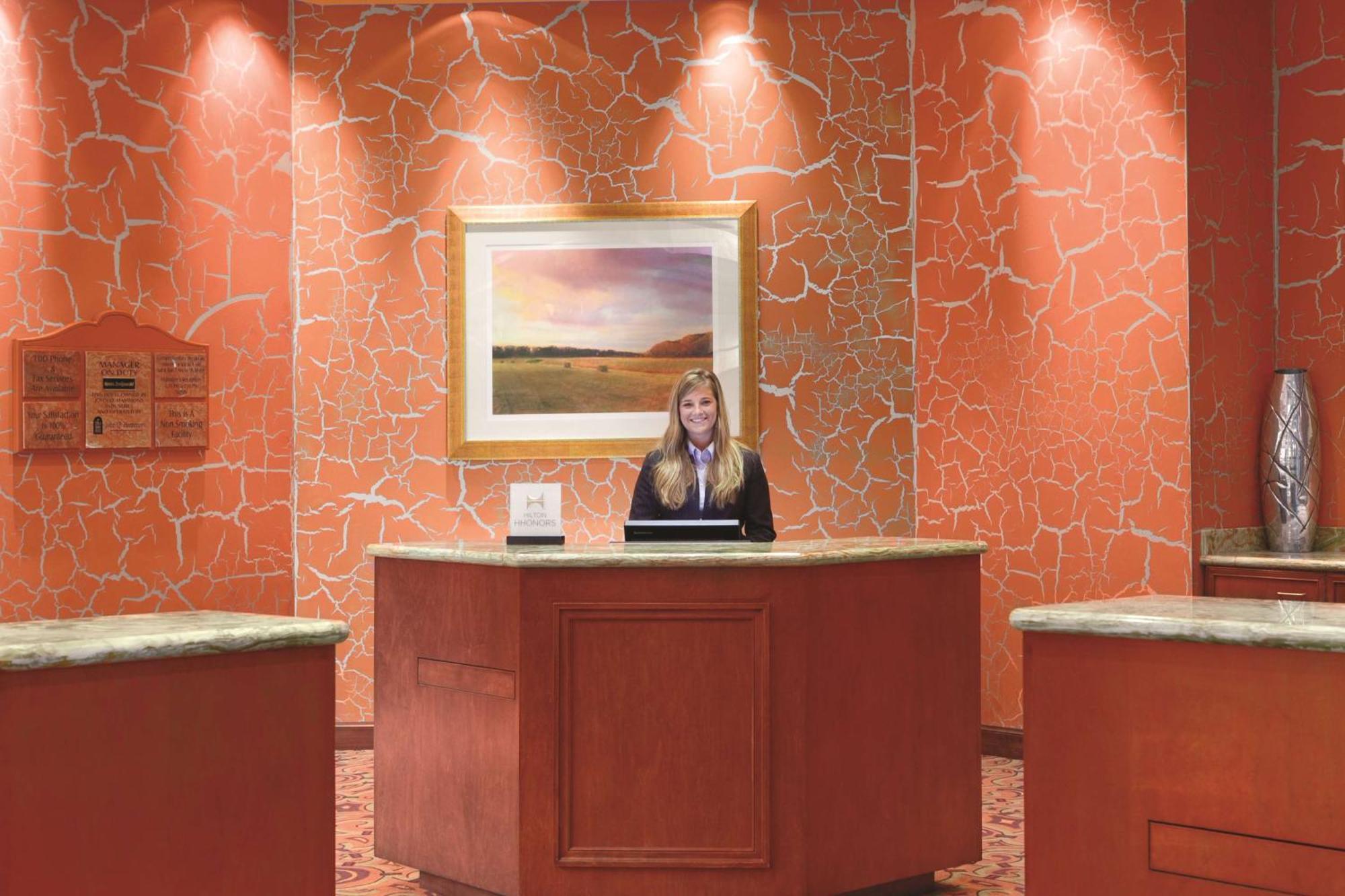 Embassy Suites East Peoria Hotel And Riverfront Conference Center Exteriér fotografie