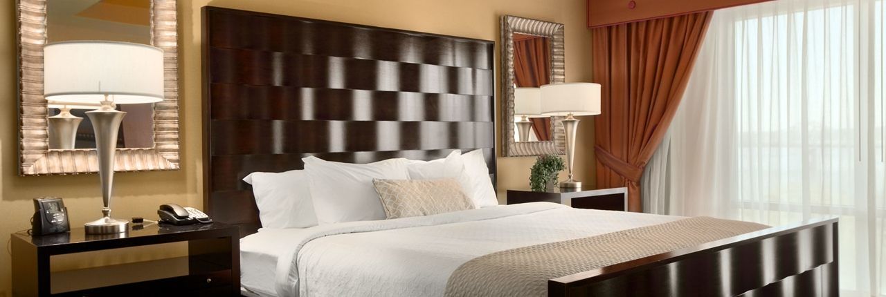 Embassy Suites East Peoria Hotel And Riverfront Conference Center Exteriér fotografie